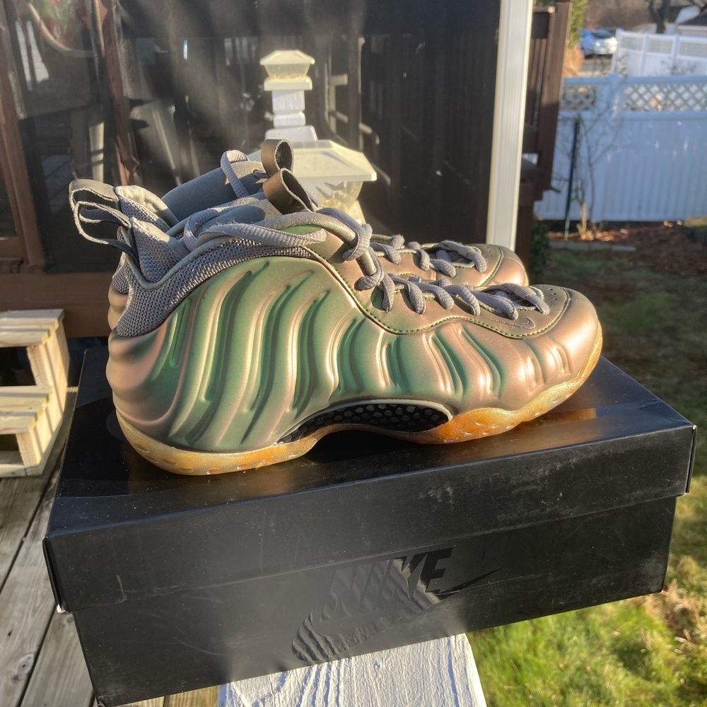 Nike Foamposite One PRM Shine size 8 Mens. - Picture 2 of 6